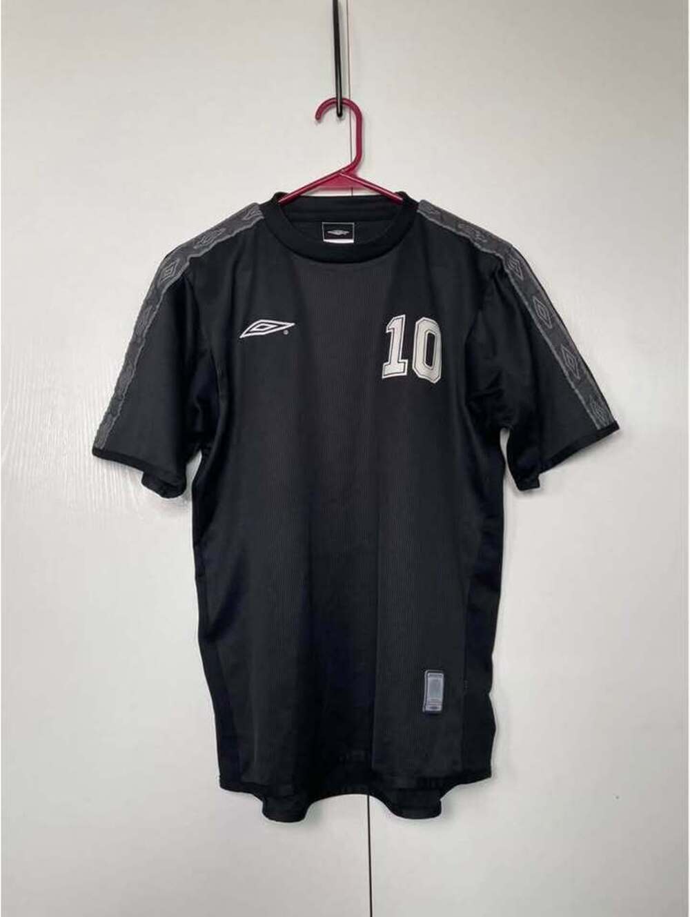 Umbro Vapa Tech #10 Soccer Jersey S
